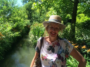 Mum specially wore her T shirt with the flowers 